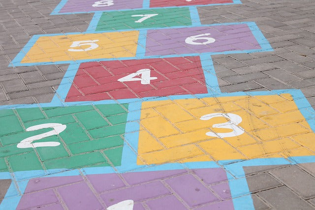hop scotch