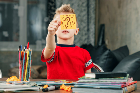 kid learning Italian 